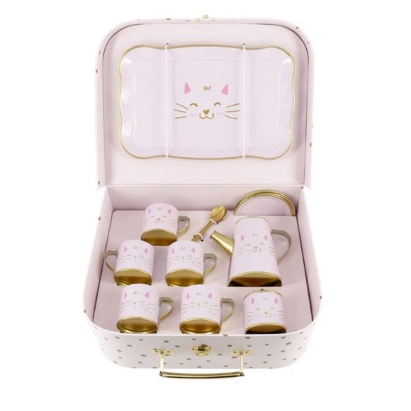 Pink and Gold Party Favors Set with Elegant Design - Picture 2 of 5